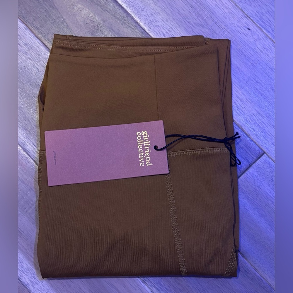 Girlfriend Collective Compressive High-Rise Legging NWT Saddle color way